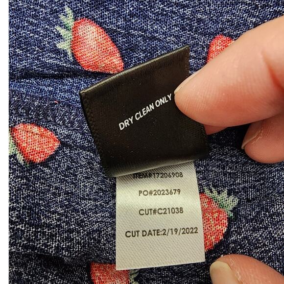 Torrid Strawberry Print Navy Lace Camisole Top Women’s Size 5X - Picture 6 of 7